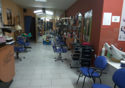 Peluquería BUCLES. – Cuenca