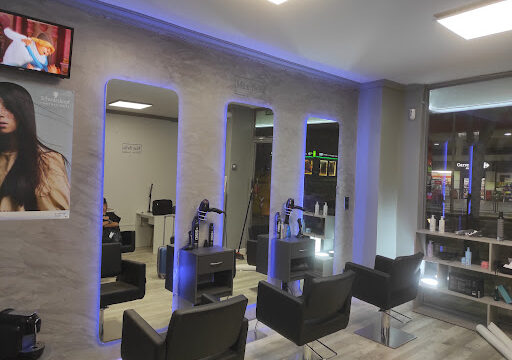 Max Bella Peluquería Estética. – Cuenca