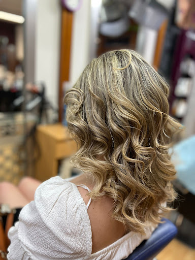 El Salón de Maite en Lalín