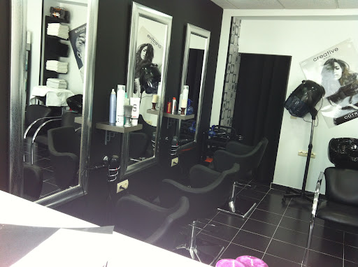 Peluqueria Enredos Navalcarnero en Navalcarnero