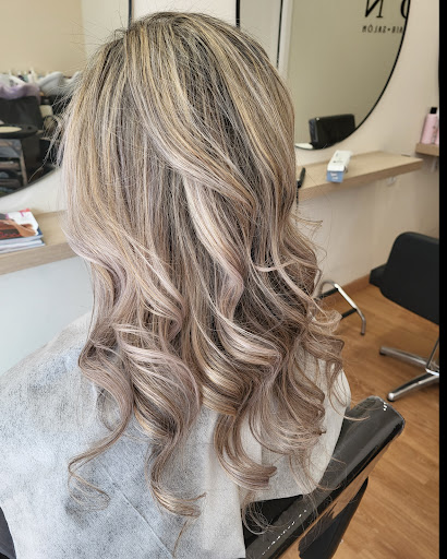 MON hair salón en Lugo