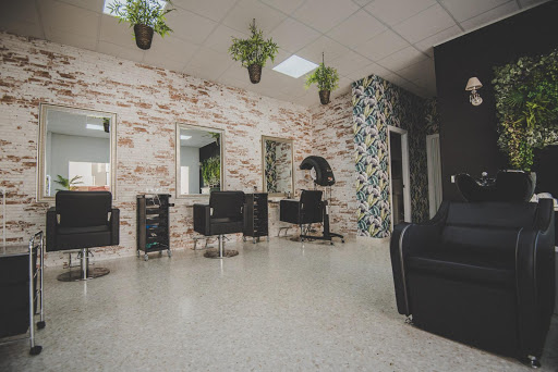 Peluquería Antonio Ruiz. Estilista en Chiclana de la Frontera