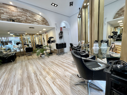 Coloryst Hair Salón Peluquería y Estética en Madrid