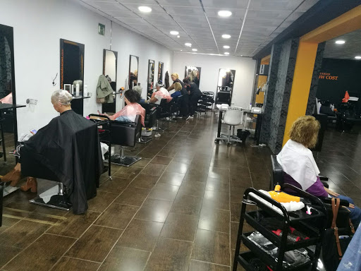 R&C Peluqueros, antigua Peluqería Low Cost Gines en Gines