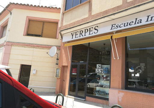YERPES Escuela Internacional De Peluqueria, Estetica Y Maquillaje – Alcañiz