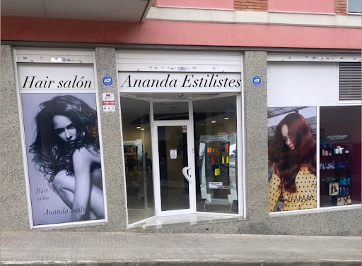 Ananda Estilistes ℍ salón Ana Martinez en Corró d