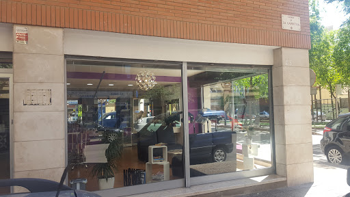 Peluqueria Y Barberia Oasis en Gerona