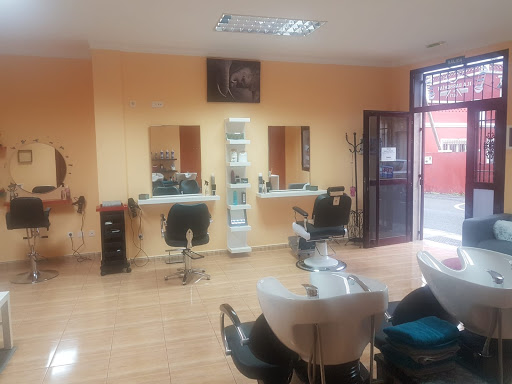 La barberia de leti en Sta Brígida