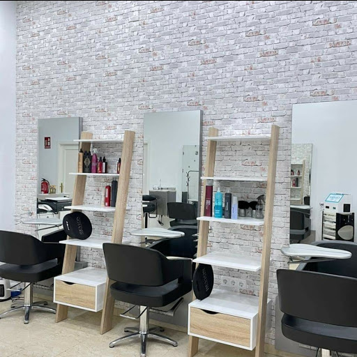 SALON DE BELLEZA NIEVES en Bailén