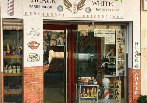 BarberShop Black and White – Jaén