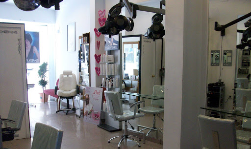 Salón de Belleza Esther Peral en Cádiz