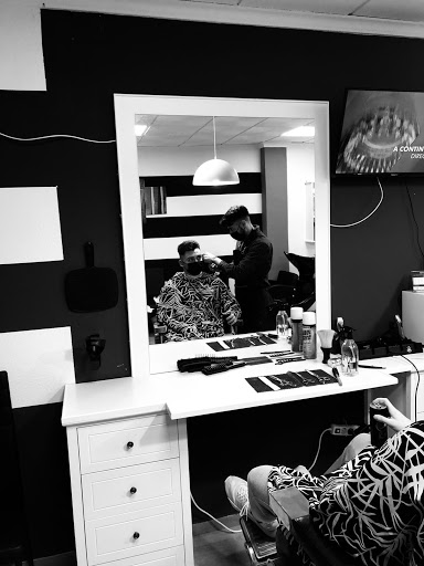 Hnos. Lomas Barbershop en Albacete