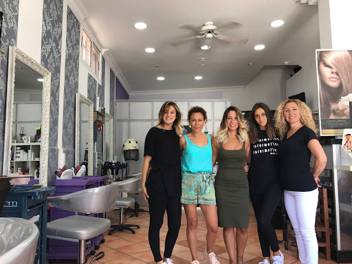 Forma y Color Estilistas Peluquería y Estética. Las Palmas. Método curly. Centro oficial Silvia Moreno en Las Palmas de Gran Canaria