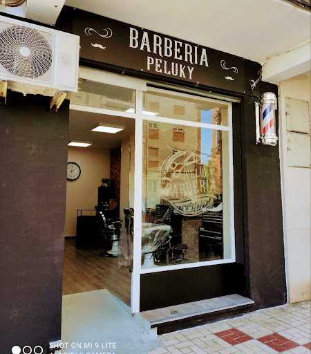 Barberia Peluky en Málaga
