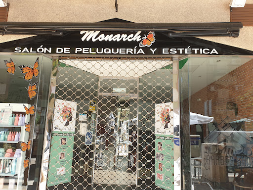 Salón de Peluquería y Estética Monarch en Jaén