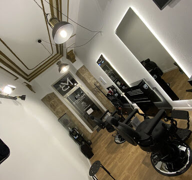Macho’s Barber Shop – Santander