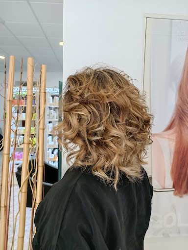 Karol ESTILISTES en Massamagrell