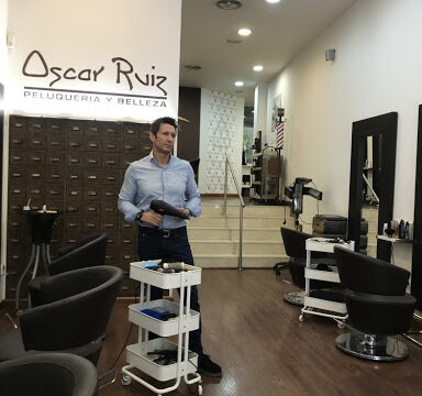 Óscar Ruiz Salón Peluquería – Palencia