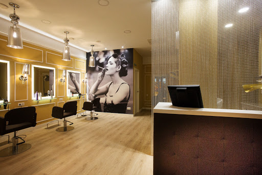 Eugenia Martínez Peluquería Barberia en Logroño