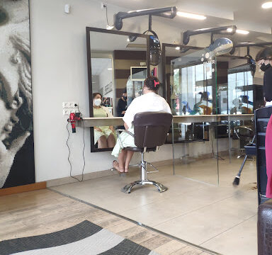 SILFER PELUQUERÍA – Carballo