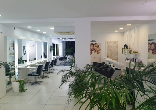 Albert & Frank | Salón élite por Chris y Claire – Altea