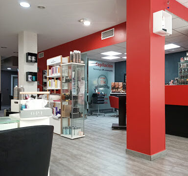 Peluquería y Estética MoM – Torredelcampo