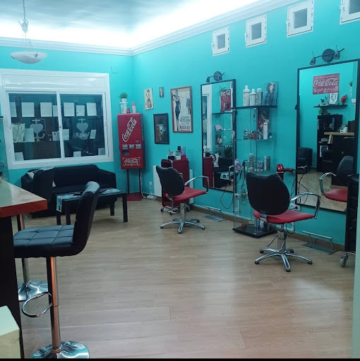 Peluqueria Bambú Unisex en Guadalix de la Sierra