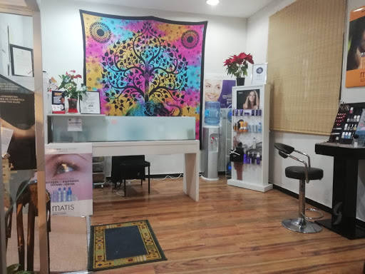 Montse Menaya Salón de Belleza Biorgánico en Barcelona
