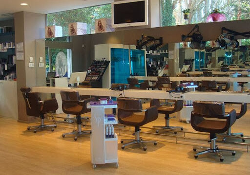 A+A: Peluquería y estética – Amurrio