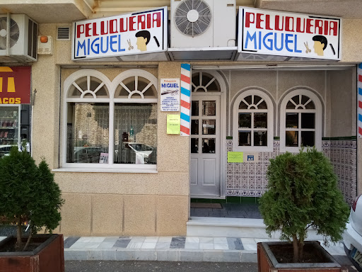 Barbería - Peluquería Miguel en Olula del Río