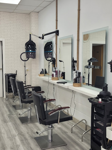 Salon L