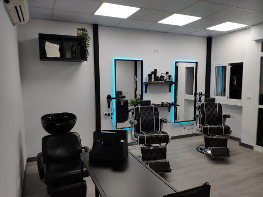 Mantra Hair Salon | Barbería en Málaga en Málaga