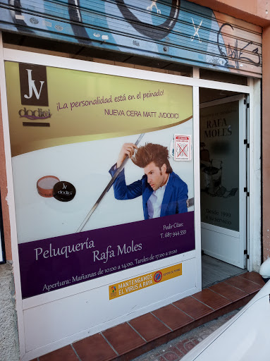 PELUQUERÍA RAFA MOLES en Armilla
