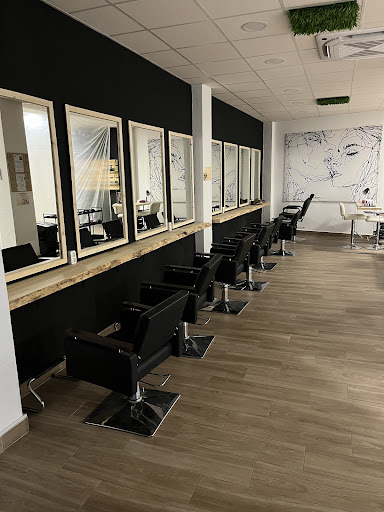 Studio52 Peluqueria Andujar en Andújar