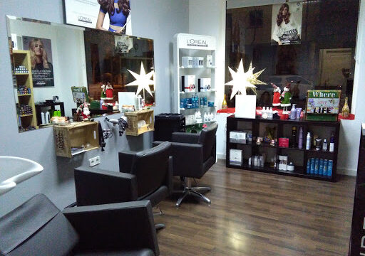 Crisana Salón de belleza y Peluquería – Cáceres‎