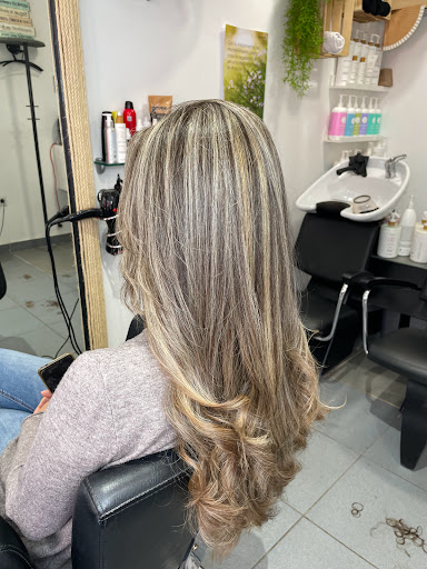 2Dedos Peluquería y Estética unisex. en Castellón de la Plana