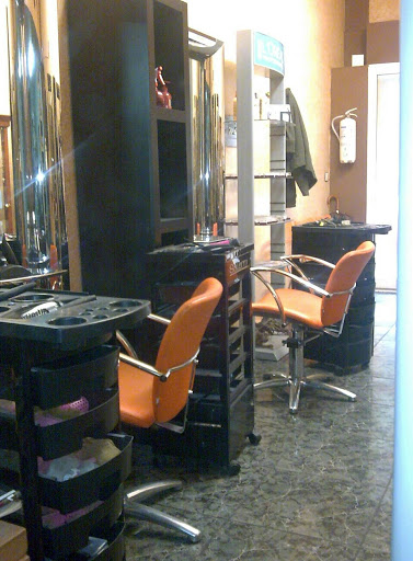 PELUQUERIA SALOMÉ MOLINA en Córdoba