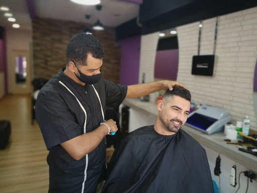 Carlos Barbería, Peluquería y Estilismo High Class en Alcala de Henares