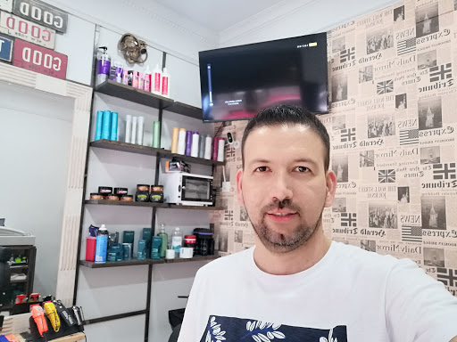 Barbería - Kenny Hair Studio en Bilbao