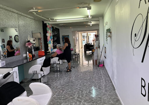 Sparkles Hair Salon – Nerja