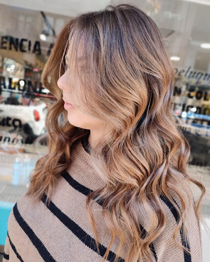AVENUE HAIR SALON | Peluquerías en Bilbao en Bilbao