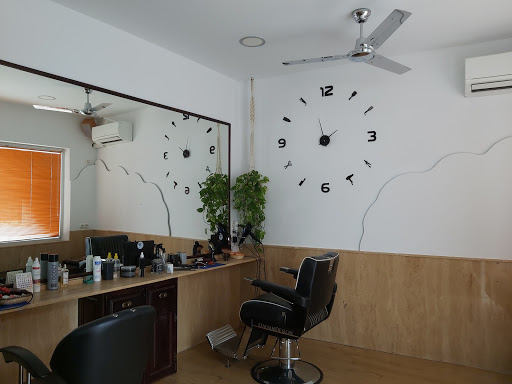 Peluquería Víctor en Herrera del Duque