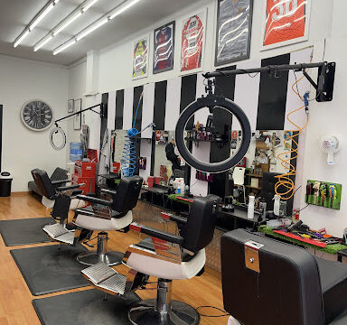 Pache Barber Shop – Vic