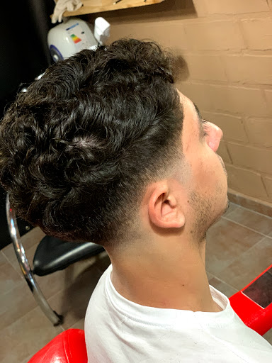 Doble R Barber en Barbate