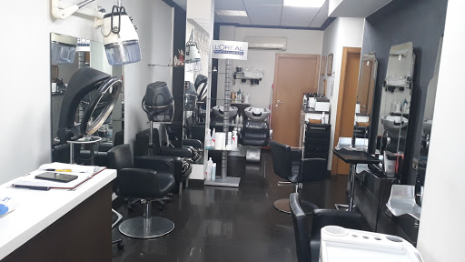 Peluquería M. Teresa en Masalavés