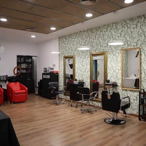 Peluquería y Estética Checa P en Mollet del Vallès