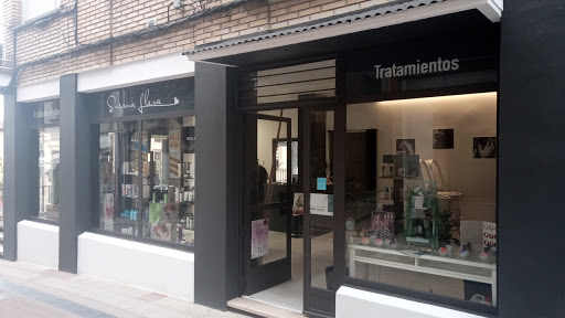 Susana Llera estilismo y belleza – Colunga