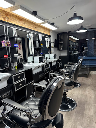 B & H Barber en Barcelona