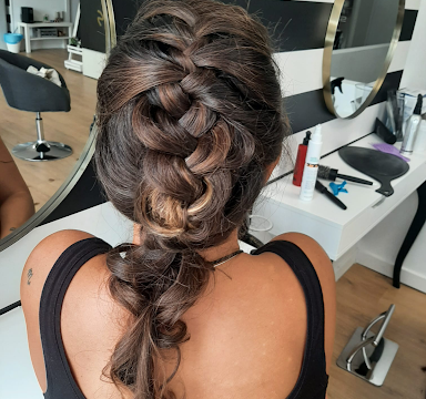 Ana CLAM – Peluquería y Estética – Brunete