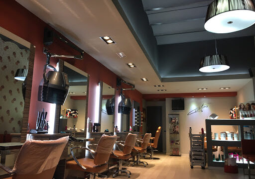 Elena Torras Perruqueria – Manresa